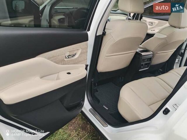 Белый Ниссан Мурано, объемом двигателя 3.5 л и пробегом 43 тыс. км за 23900 $, фото 36 на Automoto.ua