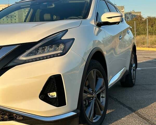 Белый Ниссан Мурано, объемом двигателя 3.5 л и пробегом 60 тыс. км за 23000 $, фото 38 на Automoto.ua