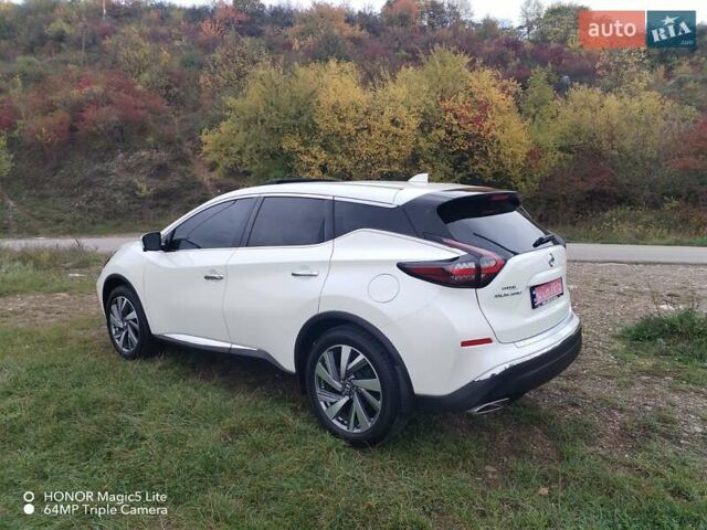 Белый Ниссан Мурано, объемом двигателя 3.5 л и пробегом 43 тыс. км за 23900 $, фото 1 на Automoto.ua