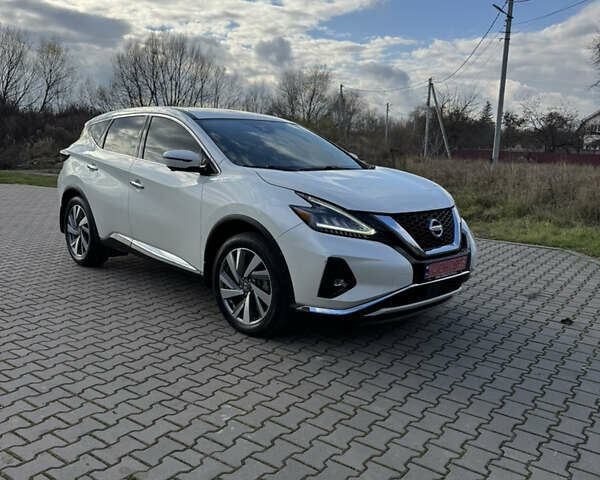 Белый Ниссан Мурано, объемом двигателя 3.5 л и пробегом 44 тыс. км за 22900 $, фото 1 на Automoto.ua