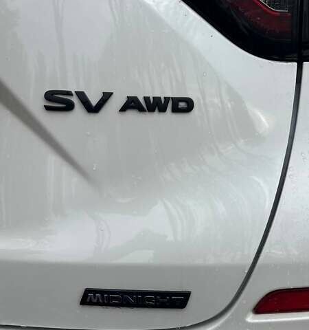 Белый Ниссан Мурано, объемом двигателя 3.5 л и пробегом 70 тыс. км за 22000 $, фото 2 на Automoto.ua