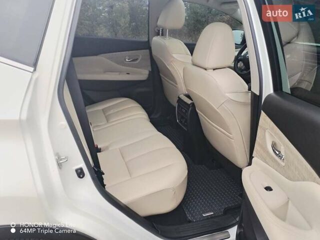 Белый Ниссан Мурано, объемом двигателя 3.5 л и пробегом 43 тыс. км за 23900 $, фото 27 на Automoto.ua