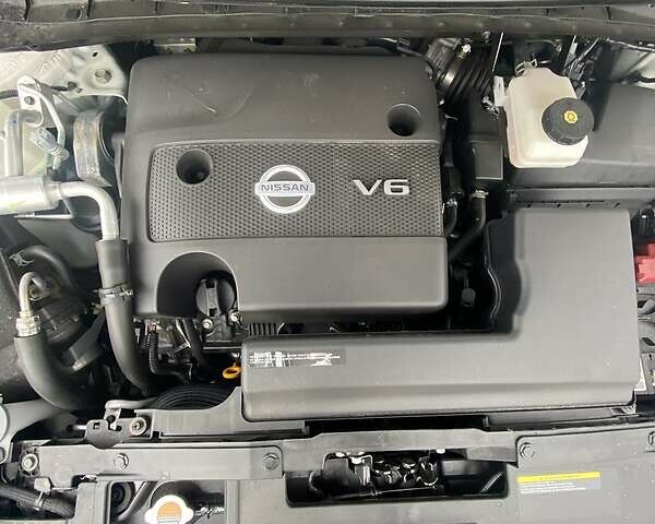 Белый Ниссан Мурано, объемом двигателя 3.5 л и пробегом 60 тыс. км за 23000 $, фото 28 на Automoto.ua