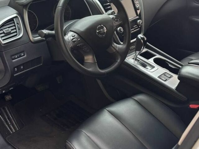 Белый Ниссан Мурано, объемом двигателя 3.5 л и пробегом 70 тыс. км за 22000 $, фото 3 на Automoto.ua