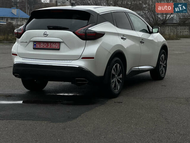 Белый Ниссан Мурано, объемом двигателя 3.5 л и пробегом 57 тыс. км за 19000 $, фото 11 на Automoto.ua