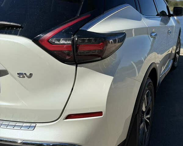 Белый Ниссан Мурано, объемом двигателя 3.5 л и пробегом 57 тыс. км за 19100 $, фото 7 на Automoto.ua