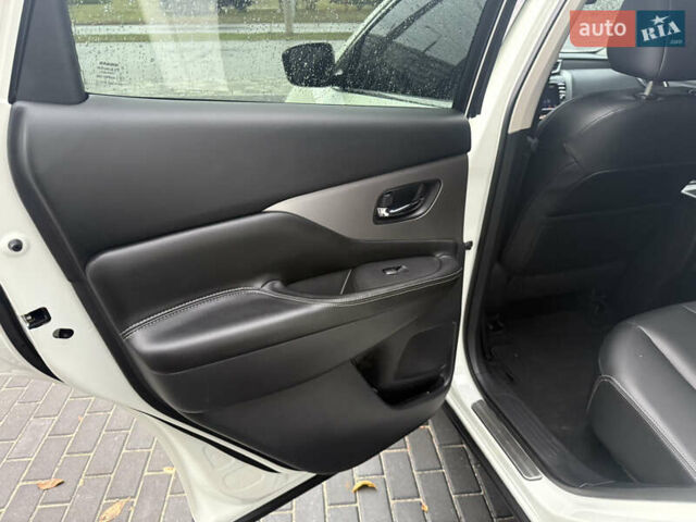 Білий Ніссан Мурано, об'ємом двигуна 3.5 л та пробігом 89 тис. км за 22500 $, фото 33 на Automoto.ua