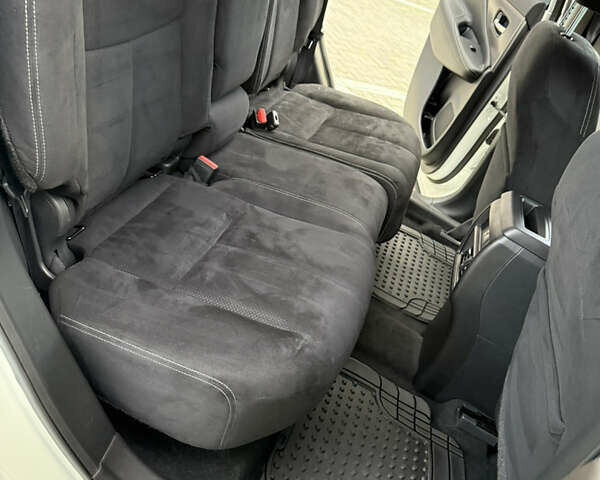 Білий Ніссан Мурано, об'ємом двигуна 3.5 л та пробігом 56 тис. км за 19950 $, фото 39 на Automoto.ua