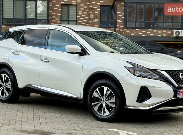 Білий Ніссан Мурано, об'ємом двигуна 3.5 л та пробігом 56 тис. км за 19950 $, фото 5 на Automoto.ua