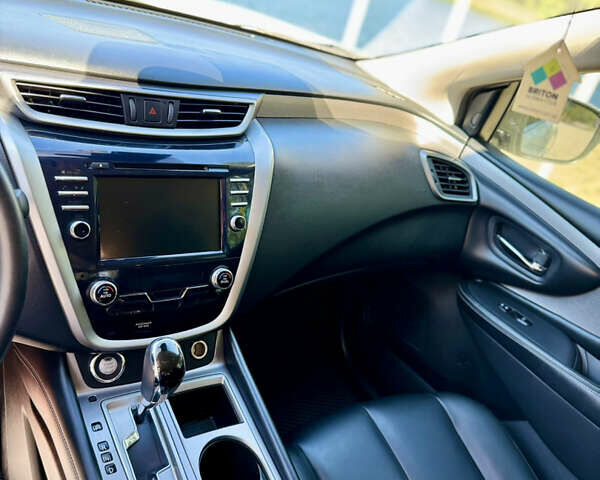 Белый Ниссан Мурано, объемом двигателя 3.5 л и пробегом 57 тыс. км за 19100 $, фото 22 на Automoto.ua