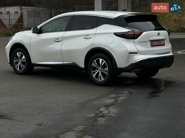 Белый Ниссан Мурано, объемом двигателя 3.5 л и пробегом 57 тыс. км за 19000 $, фото 7 на Automoto.ua