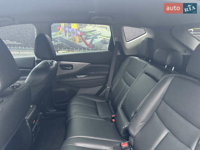 Білий Ніссан Мурано, об'ємом двигуна 3.5 л та пробігом 89 тис. км за 22500 $, фото 35 на Automoto.ua