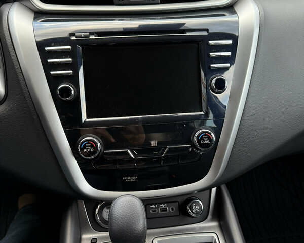 Білий Ніссан Мурано, об'ємом двигуна 3.5 л та пробігом 56 тис. км за 19950 $, фото 49 на Automoto.ua