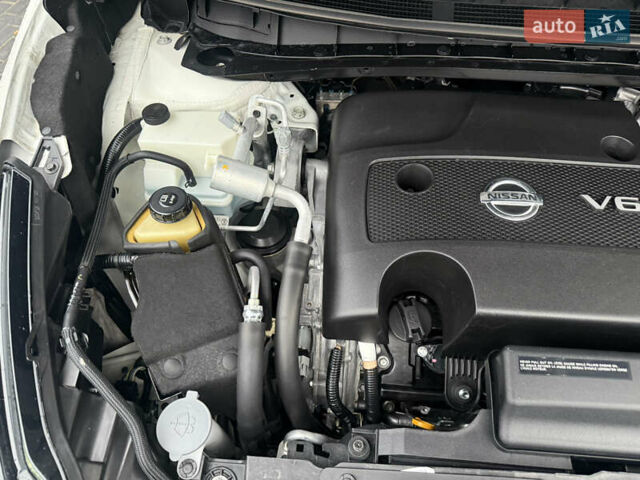 Білий Ніссан Мурано, об'ємом двигуна 3.5 л та пробігом 89 тис. км за 22500 $, фото 50 на Automoto.ua