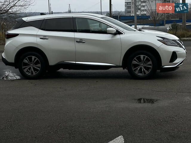 Белый Ниссан Мурано, объемом двигателя 3.5 л и пробегом 57 тыс. км за 19000 $, фото 16 на Automoto.ua