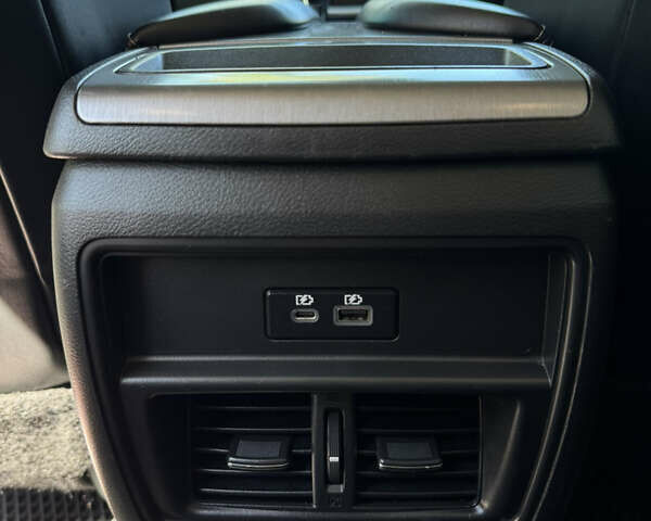 Белый Ниссан Мурано, объемом двигателя 3.5 л и пробегом 57 тыс. км за 19100 $, фото 23 на Automoto.ua