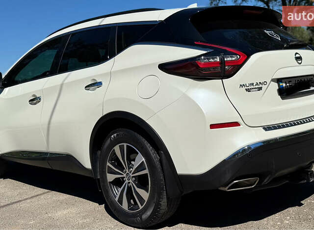 Белый Ниссан Мурано, объемом двигателя 3.5 л и пробегом 57 тыс. км за 19100 $, фото 8 на Automoto.ua