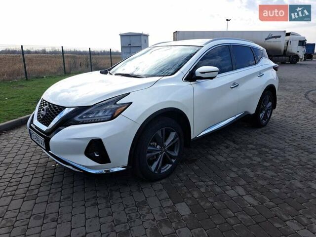 Белый Ниссан Мурано, объемом двигателя 3.5 л и пробегом 49 тыс. км за 27500 $, фото 7 на Automoto.ua