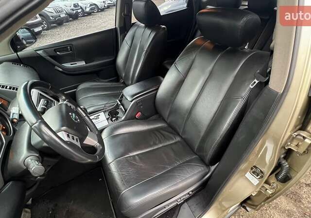 Бежевый Ниссан Мурано, объемом двигателя 3.5 л и пробегом 350 тыс. км за 9490 $, фото 8 на Automoto.ua