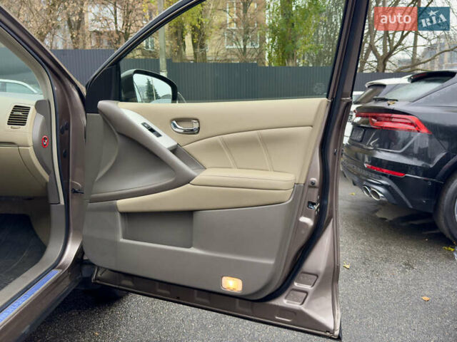 Бежевый Ниссан Мурано, объемом двигателя 3.5 л и пробегом 75 тыс. км за 13700 $, фото 22 на Automoto.ua