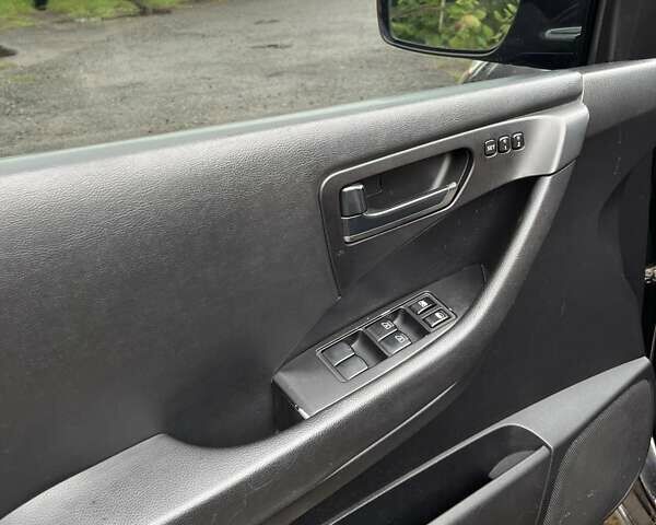 Черный Ниссан Мурано, объемом двигателя 3.5 л и пробегом 208 тыс. км за 4600 $, фото 16 на Automoto.ua