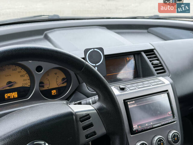 Черный Ниссан Мурано, объемом двигателя 3.5 л и пробегом 230 тыс. км за 6999 $, фото 9 на Automoto.ua