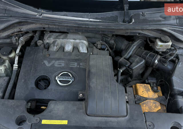 Чорний Ніссан Мурано, об'ємом двигуна 3.5 л та пробігом 265 тис. км за 4700 $, фото 2 на Automoto.ua