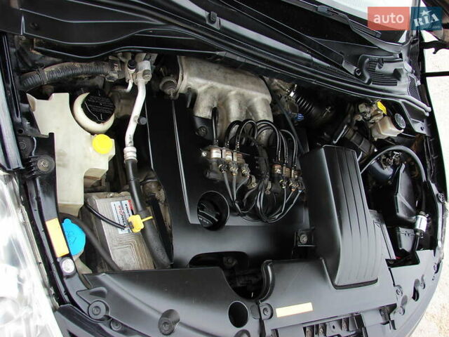 Черный Ниссан Мурано, объемом двигателя 3.5 л и пробегом 235 тыс. км за 6800 $, фото 35 на Automoto.ua