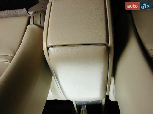 Черный Ниссан Мурано, объемом двигателя 3.5 л и пробегом 235 тыс. км за 6800 $, фото 32 на Automoto.ua