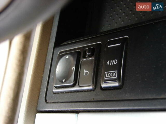 Черный Ниссан Мурано, объемом двигателя 3.5 л и пробегом 235 тыс. км за 6800 $, фото 25 на Automoto.ua