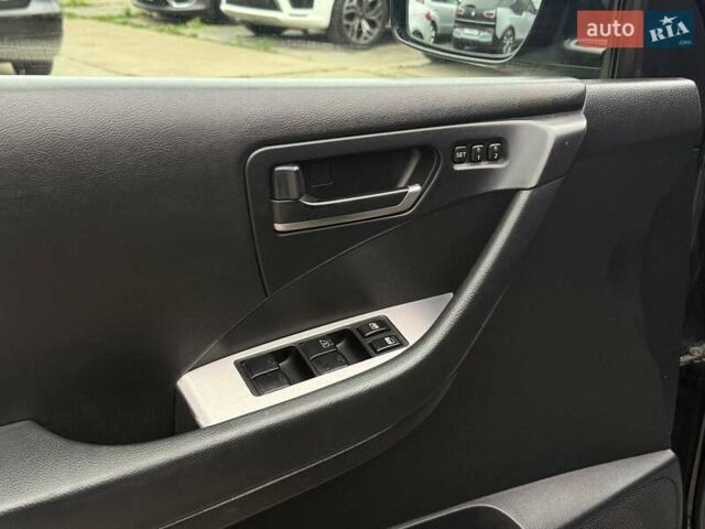 Черный Ниссан Мурано, объемом двигателя 3.5 л и пробегом 260 тыс. км за 7000 $, фото 8 на Automoto.ua