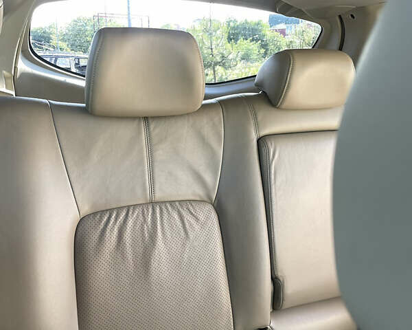 Черный Ниссан Мурано, объемом двигателя 2.49 л и пробегом 245 тыс. км за 15500 $, фото 8 на Automoto.ua