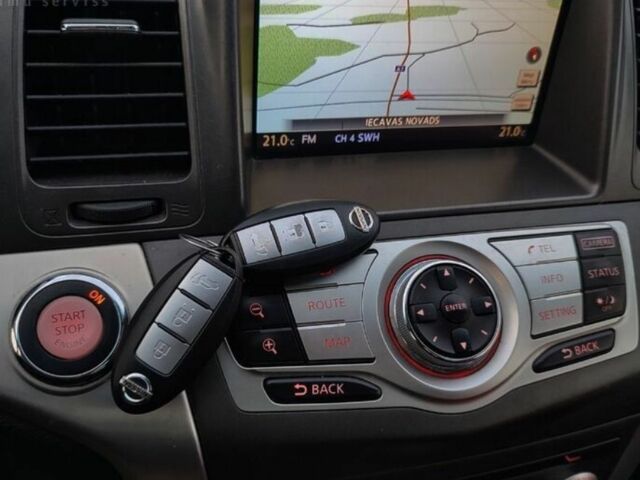 Черный Ниссан Мурано, объемом двигателя 3 л и пробегом 185 тыс. км за 6700 $, фото 7 на Automoto.ua