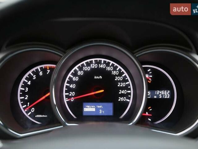 Черный Ниссан Мурано, объемом двигателя 3.5 л и пробегом 134 тыс. км за 11500 $, фото 14 на Automoto.ua