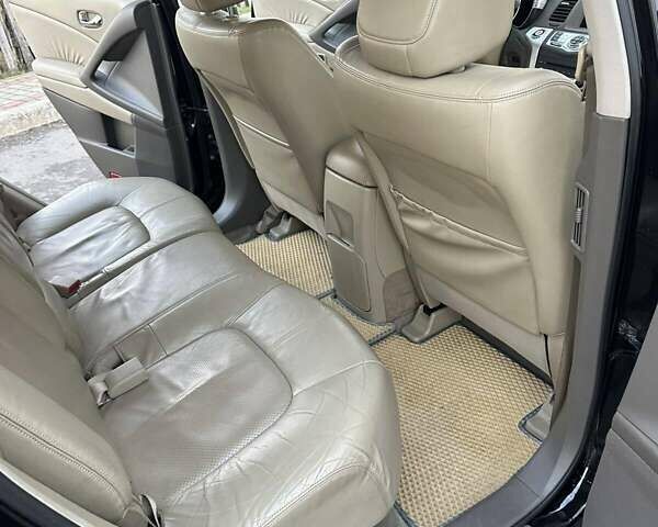 Черный Ниссан Мурано, объемом двигателя 2.49 л и пробегом 202 тыс. км за 13000 $, фото 39 на Automoto.ua