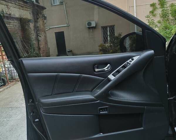 Черный Ниссан Мурано, объемом двигателя 3.5 л и пробегом 260 тыс. км за 11000 $, фото 40 на Automoto.ua