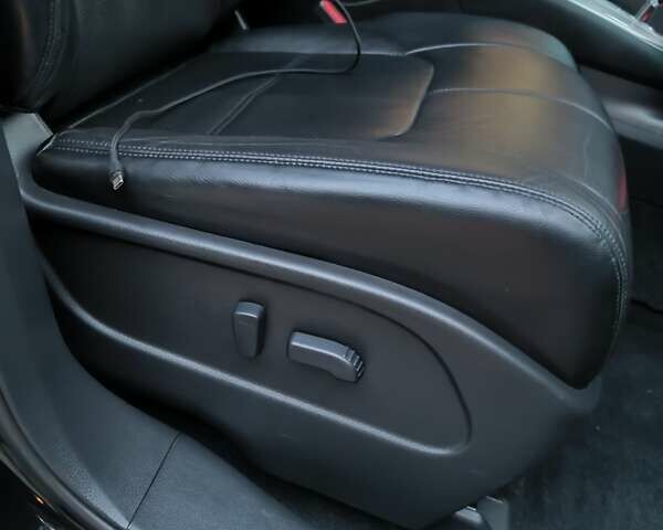 Черный Ниссан Мурано, объемом двигателя 3.5 л и пробегом 260 тыс. км за 11000 $, фото 61 на Automoto.ua