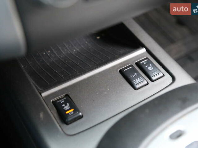 Черный Ниссан Мурано, объемом двигателя 3.5 л и пробегом 134 тыс. км за 11500 $, фото 19 на Automoto.ua