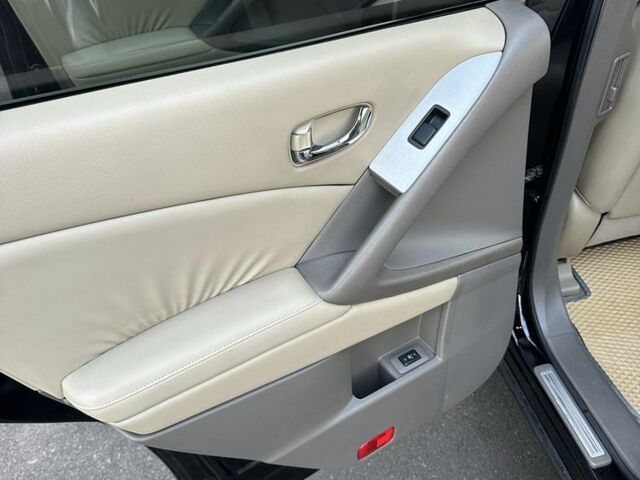 Черный Ниссан Мурано, объемом двигателя 2.5 л и пробегом 202 тыс. км за 13300 $, фото 19 на Automoto.ua