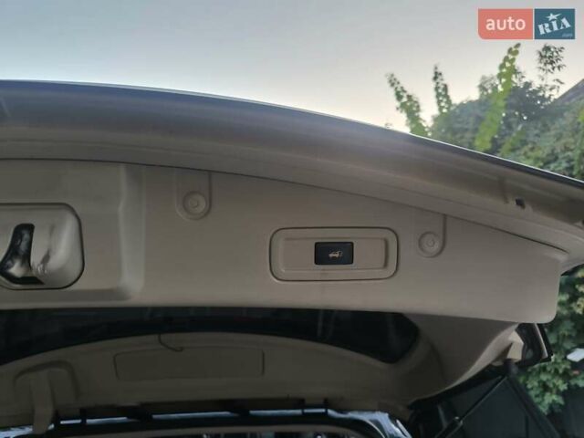 Черный Ниссан Мурано, объемом двигателя 3.5 л и пробегом 260 тыс. км за 11000 $, фото 25 на Automoto.ua