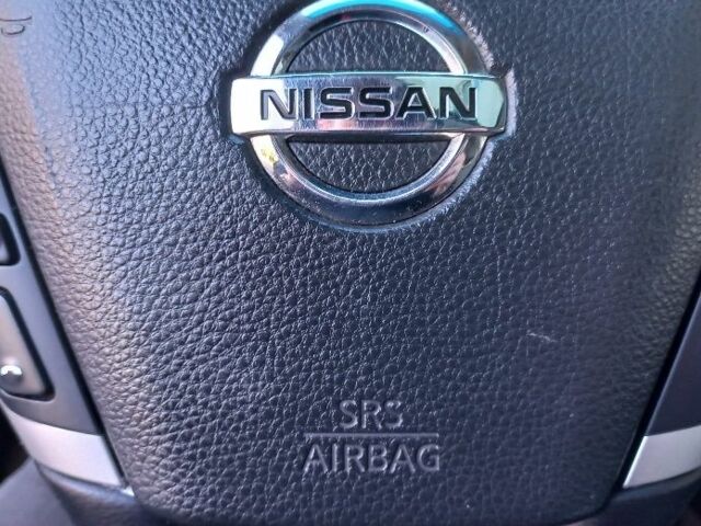 Черный Ниссан Мурано, объемом двигателя 3.5 л и пробегом 240 тыс. км за 10400 $, фото 6 на Automoto.ua