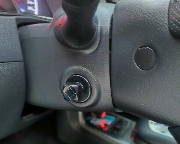 Черный Ниссан Мурано, объемом двигателя 3.5 л и пробегом 260 тыс. км за 11000 $, фото 47 на Automoto.ua