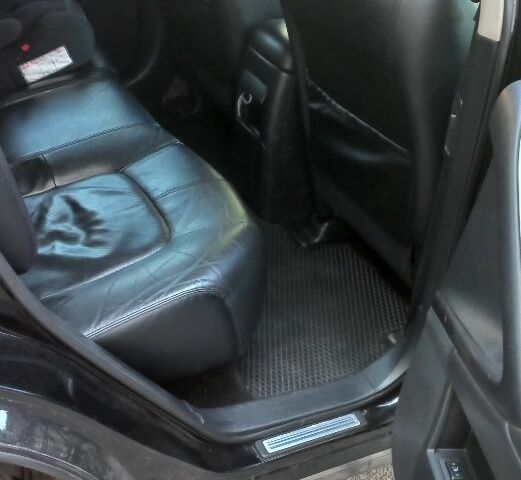 Черный Ниссан Мурано, объемом двигателя 3.5 л и пробегом 240 тыс. км за 10400 $, фото 11 на Automoto.ua