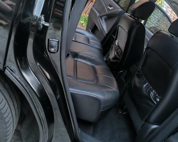 Черный Ниссан Мурано, объемом двигателя 3.5 л и пробегом 260 тыс. км за 11000 $, фото 34 на Automoto.ua