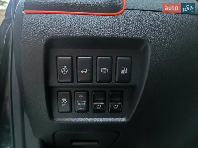 Черный Ниссан Мурано, объемом двигателя 3.5 л и пробегом 260 тыс. км за 11000 $, фото 45 на Automoto.ua