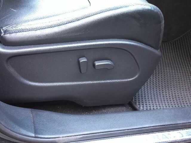 Черный Ниссан Мурано, объемом двигателя 3.5 л и пробегом 240 тыс. км за 10400 $, фото 15 на Automoto.ua