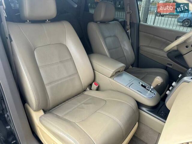 Черный Ниссан Мурано, объемом двигателя 4.25 л и пробегом 192 тыс. км за 11500 $, фото 25 на Automoto.ua