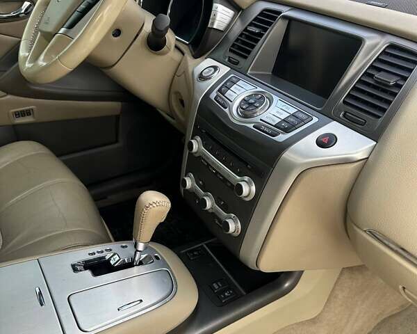 Черный Ниссан Мурано, объемом двигателя 2.49 л и пробегом 192 тыс. км за 12500 $, фото 15 на Automoto.ua