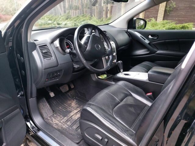 Черный Ниссан Мурано, объемом двигателя 3.5 л и пробегом 189 тыс. км за 13000 $, фото 5 на Automoto.ua