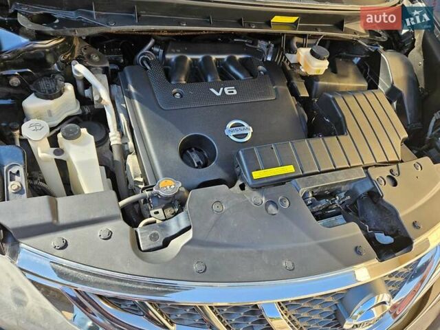 Черный Ниссан Мурано, объемом двигателя 3.5 л и пробегом 99 тыс. км за 12700 $, фото 5 на Automoto.ua